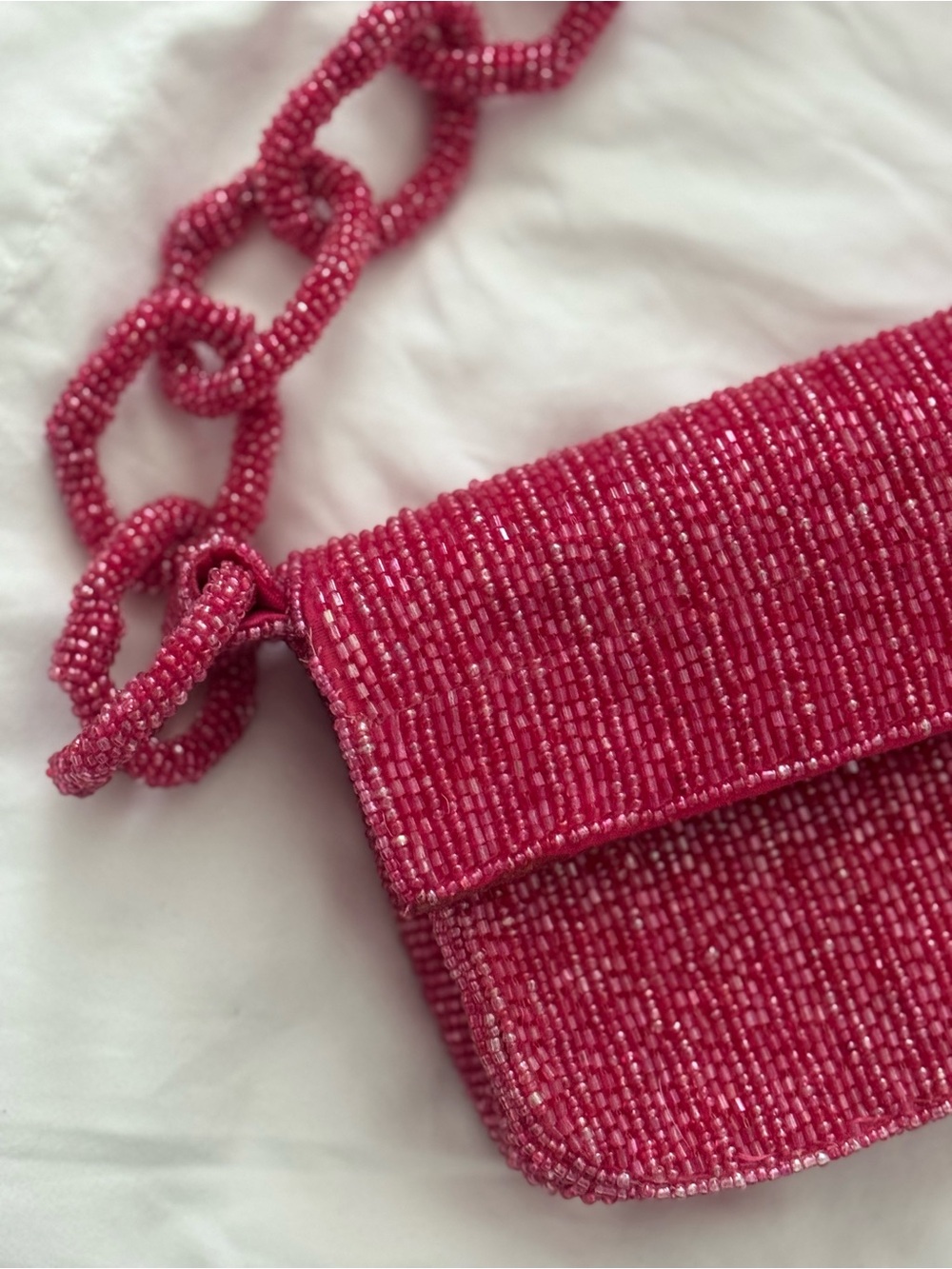 Beaded Pink Chain-Link Shoulder Bag - Picture 2 of 3